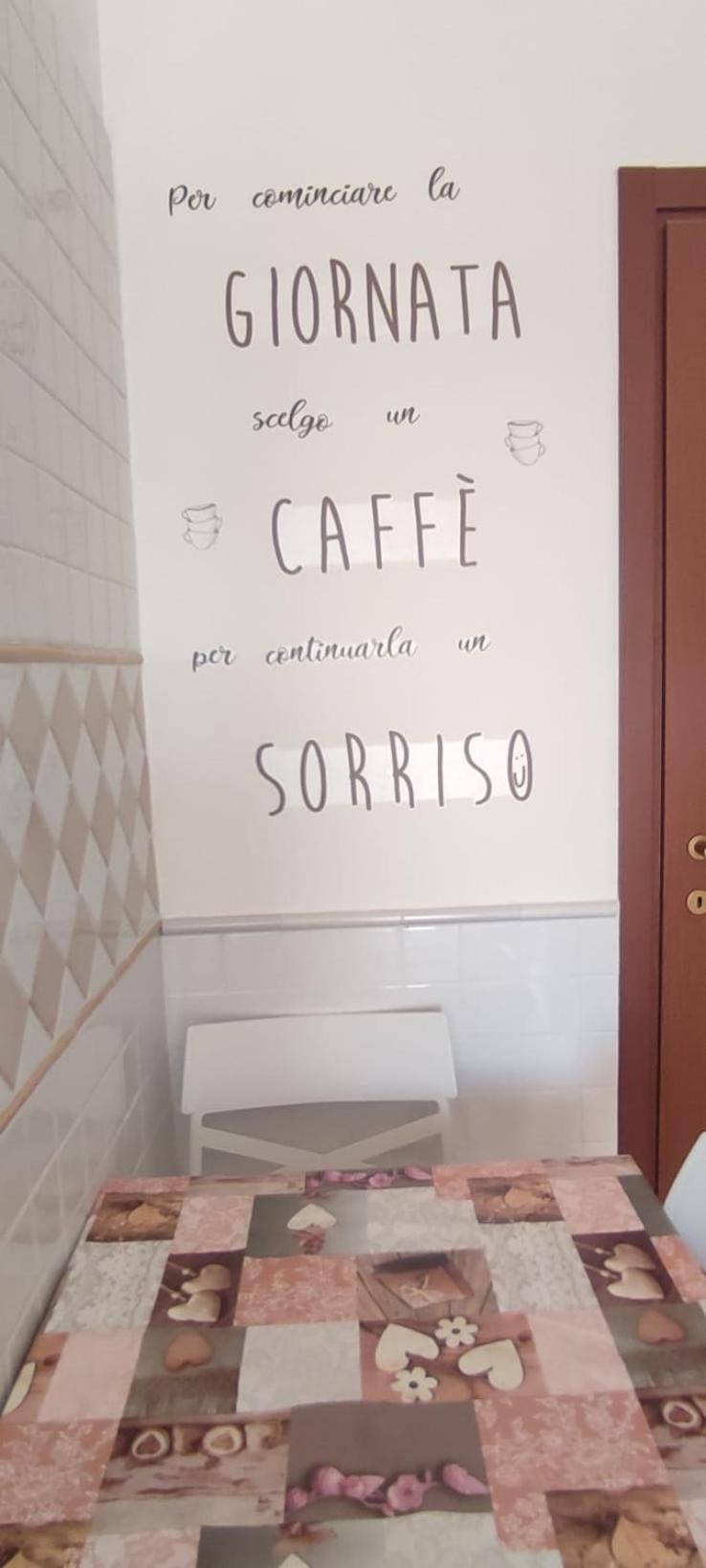 Love Home Apartament Near The Airport Fiumicino Luaran gambar